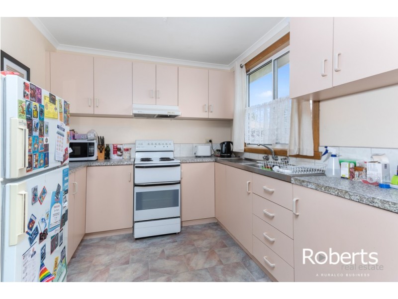 17 Beatty Street, Beauty Point TAS 7270