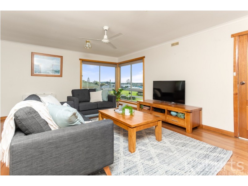 59 Douglas Street, Beaconsfield TAS 7270