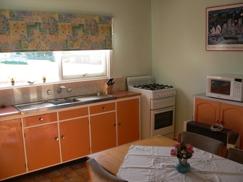 46 Douglas Street, Beaconsfield TAS 7270