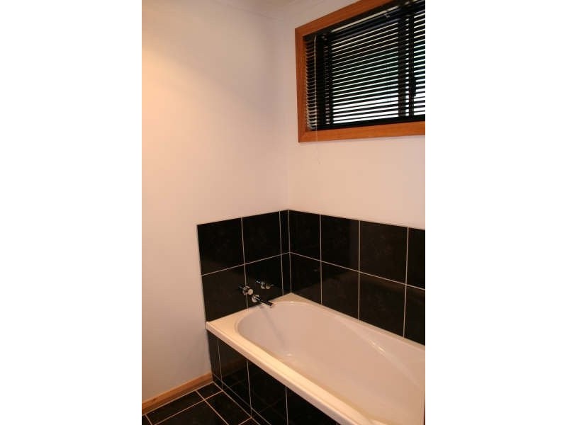 49 Payne Street, Beaconsfield TAS 7270