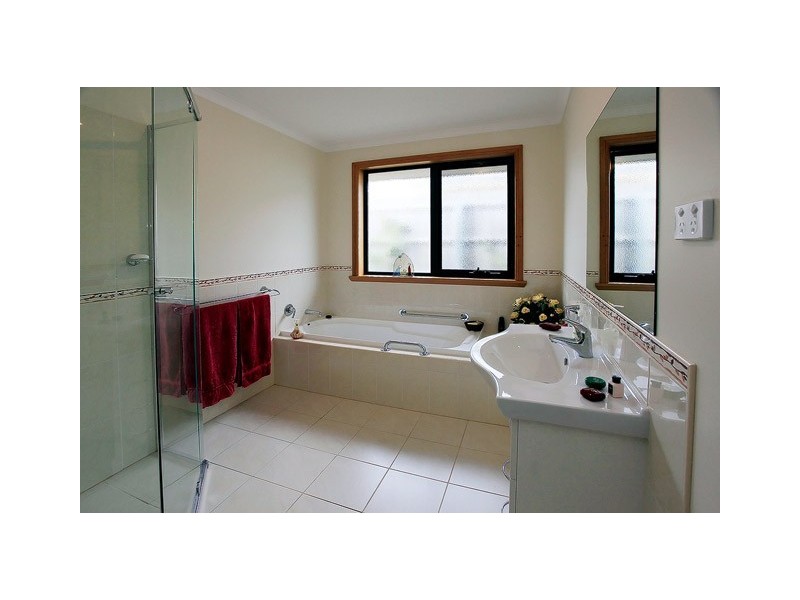 9 Lauren Court, Exeter TAS 7275