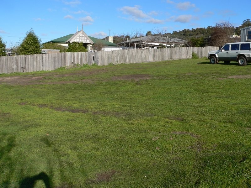 36 Douglas Street, Beaconsfield TAS 7270