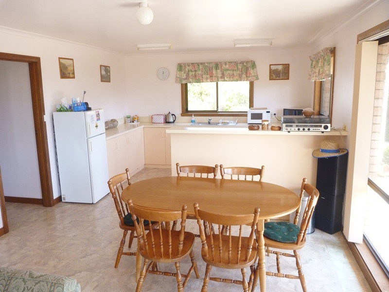 2 Henry Street, Lulworth TAS 7252