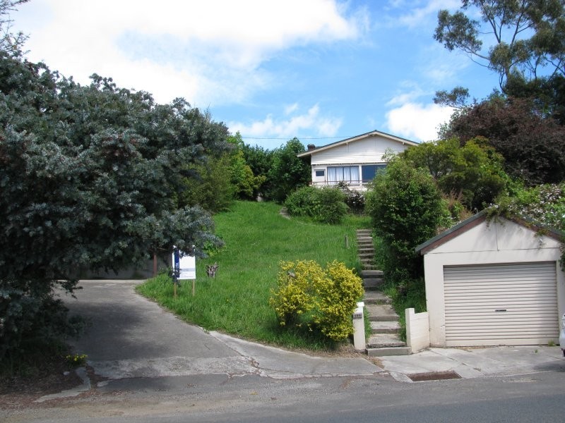 111 Flinders Street, Beauty Point TAS 7270