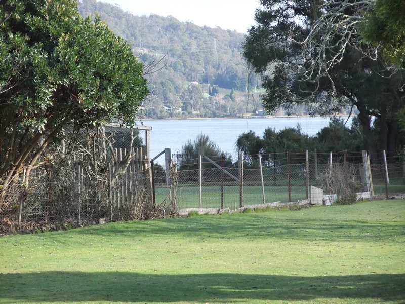 141 Paper Beach Road, Swan Point TAS 7275