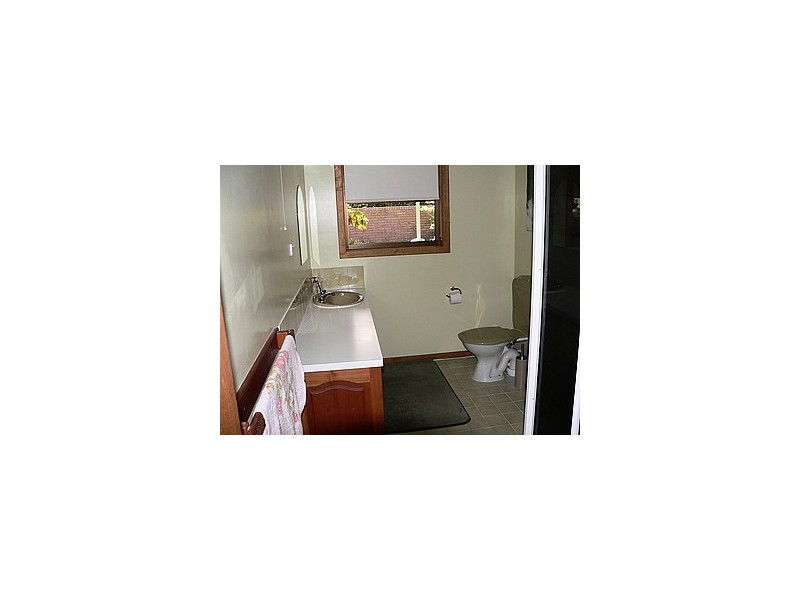 12 Augustus Street, Beauty Point TAS 7270