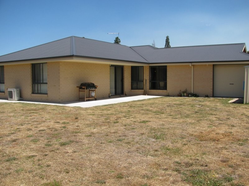 11 Lauren Court, Exeter TAS 7275