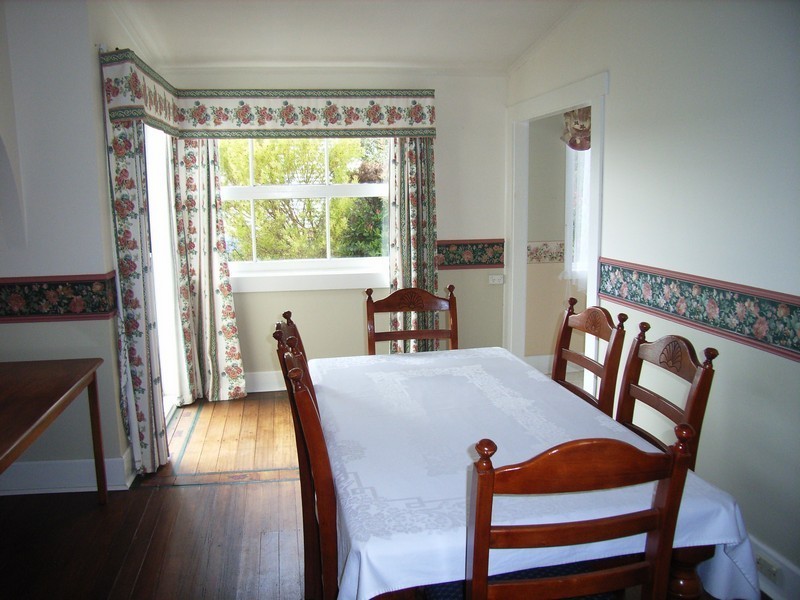 215 Flinders Street, Beauty Point TAS 7270