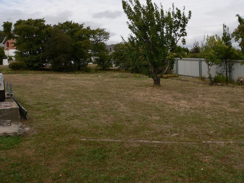 20 Napier Street, Beauty Point TAS 7270