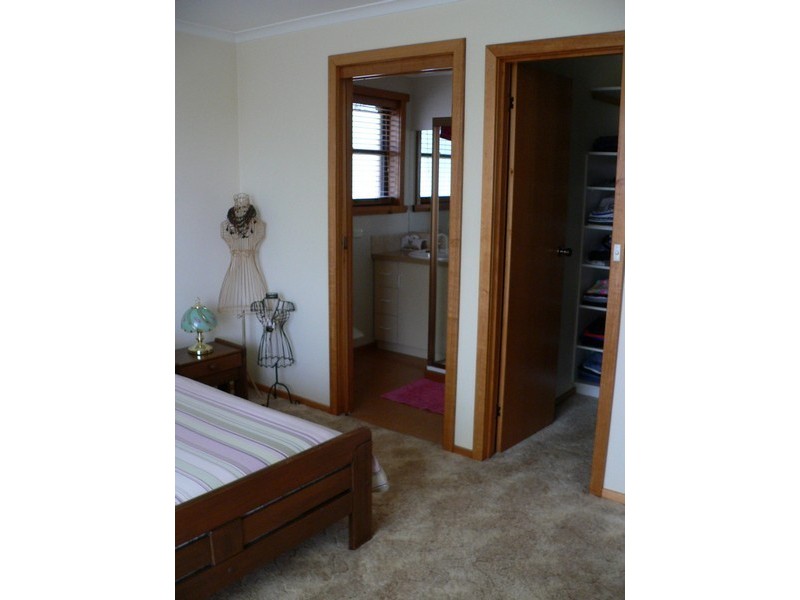 27 Michael Street, Summerhill TAS 7250