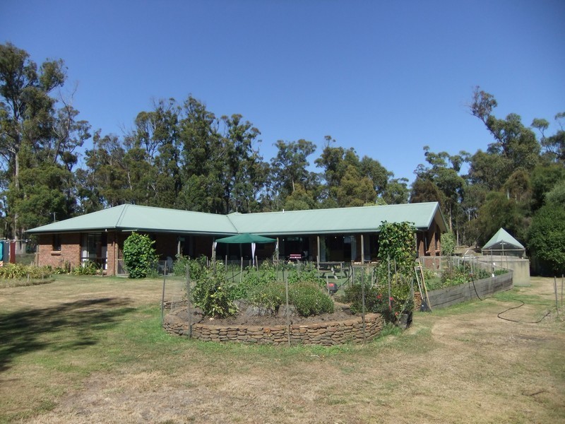 614 Greens Beach, York Town TAS 7270