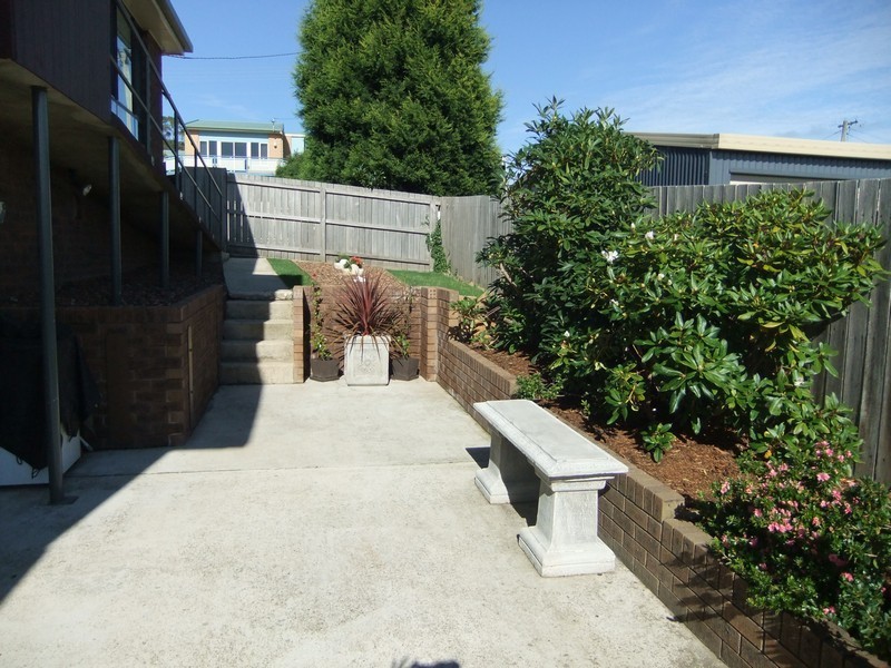 2 Ernest Street, Beauty Point TAS 7270