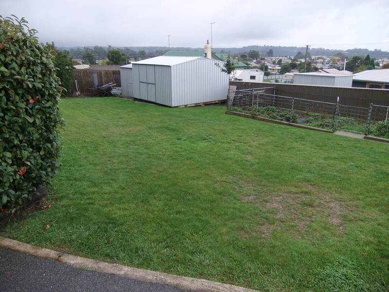 2 Ernest Street, Beauty Point TAS 7270