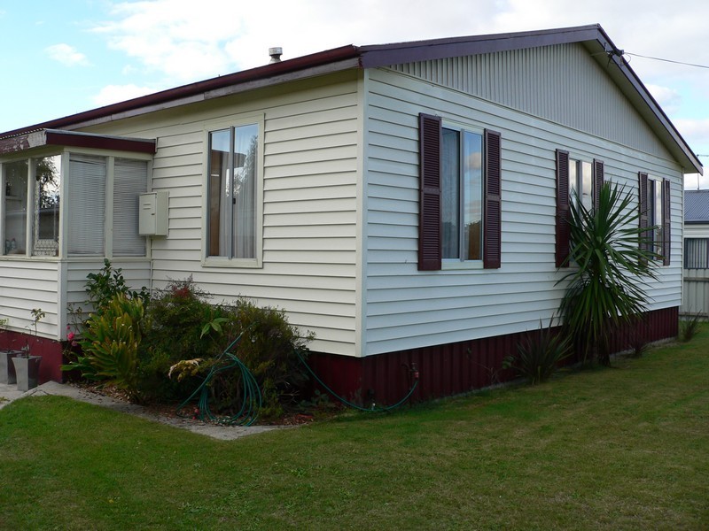24 Beatty Street, Beauty Point TAS 7270