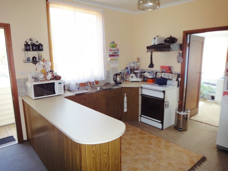 24 Beatty Street, Beauty Point TAS 7270