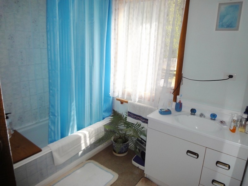 24 Beatty Street, Beauty Point TAS 7270