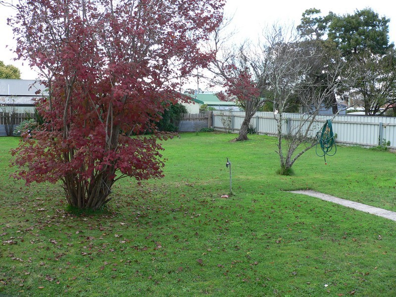 24 Beatty Street, Beauty Point TAS 7270