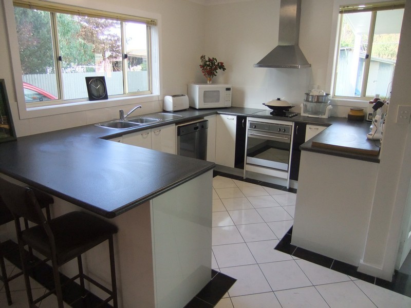 14 Mainwaring Street, Beauty Point TAS 7270