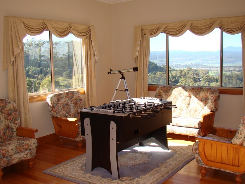 12 Pleasant Hills Drive, Grindelwald TAS 7277