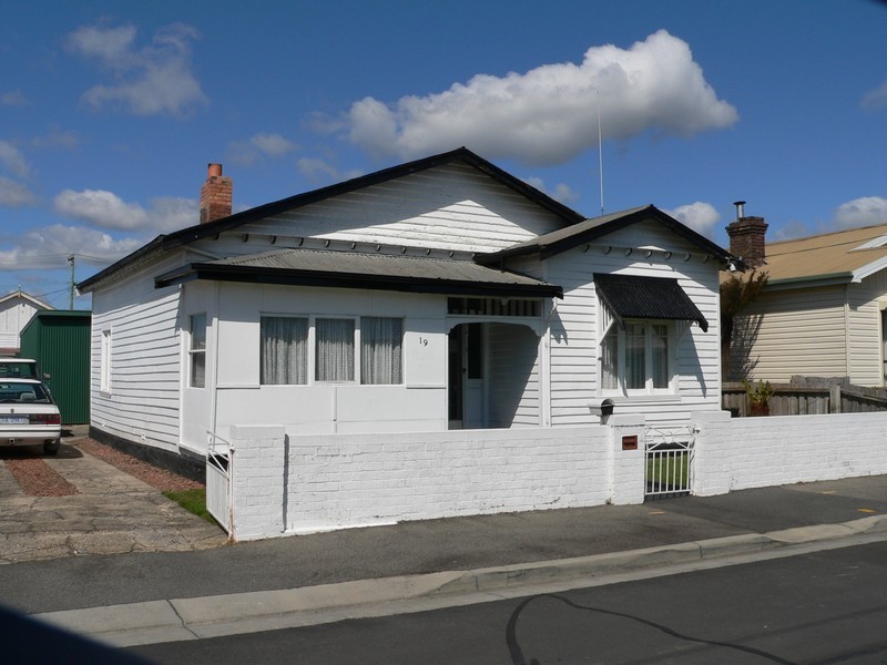 19  Darwin Street, Invermay TAS 7248