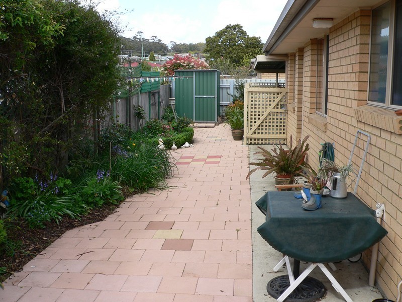 Unit 1, 21  Scott Street, Beauty Point TAS 7270