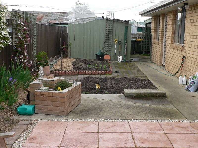 Unit 2,21  Scott Street, Beauty Point TAS 7270