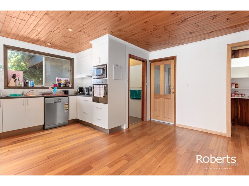130 Sunset Boulevard, Clarence Point TAS 7270