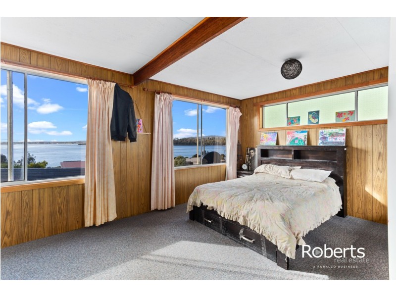 130 Sunset Boulevard, Clarence Point TAS 7270