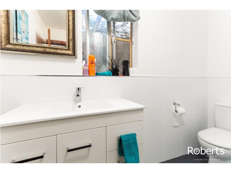 130 Sunset Boulevard, Clarence Point TAS 7270