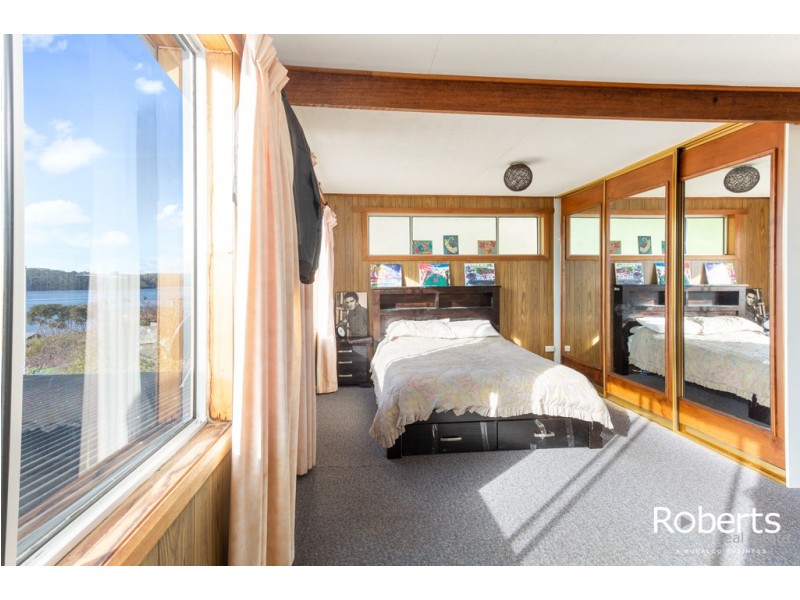 130 Sunset Boulevard, Clarence Point TAS 7270