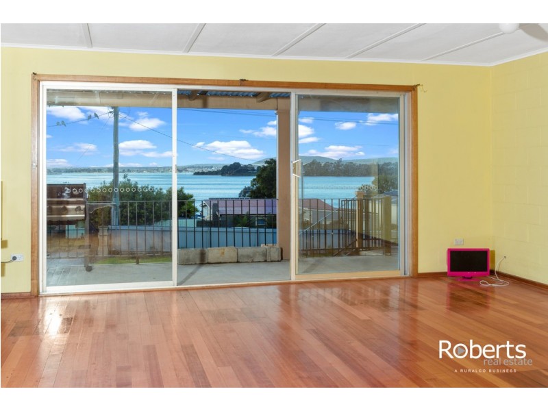 130 Sunset Boulevard, Clarence Point TAS 7270
