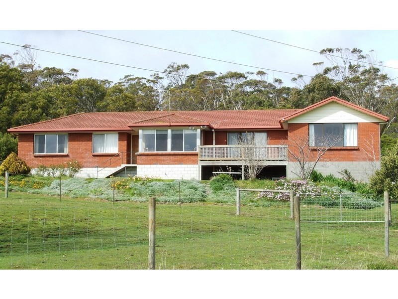1 Mainwaring Street, Beauty Point TAS 7270