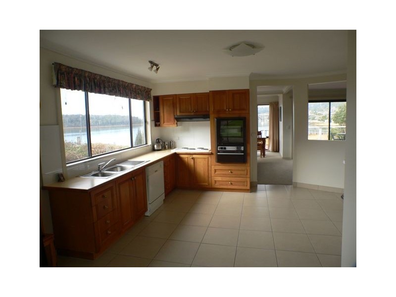 83 Gravelly Beach Road, Blackwall TAS 7275