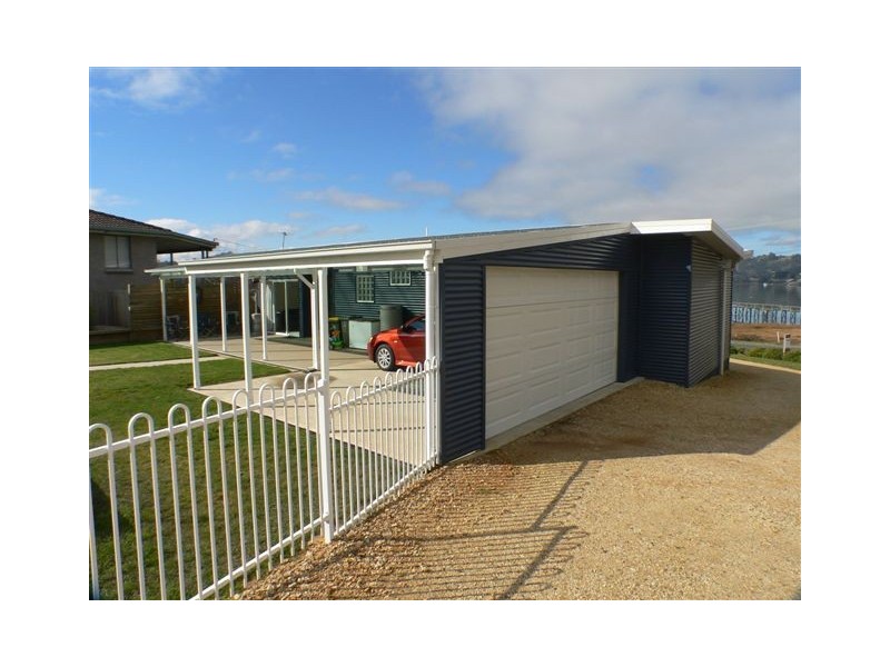 83 Gravelly Beach Road, Blackwall TAS 7275