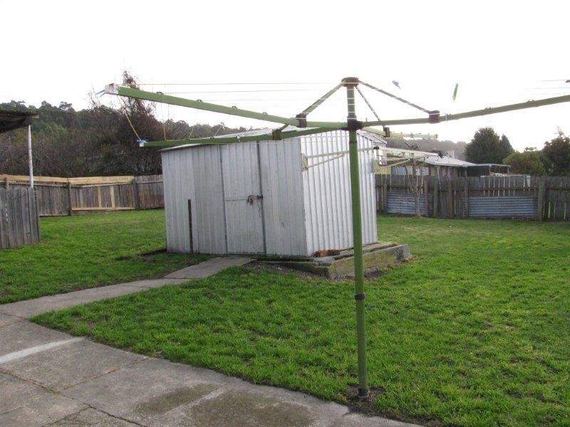 4 Bernard Street, Beaconsfield TAS 7270