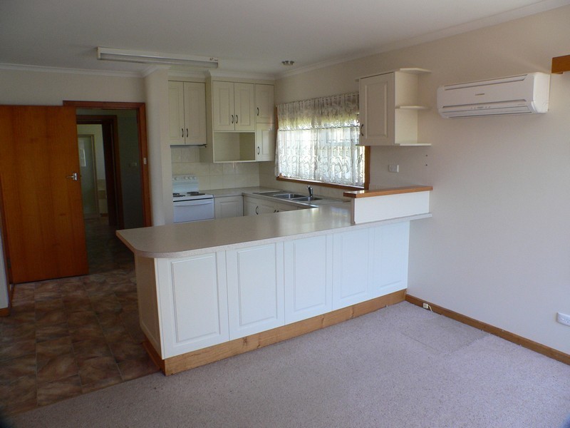8 West Arm Road, Beauty Point TAS 7270
