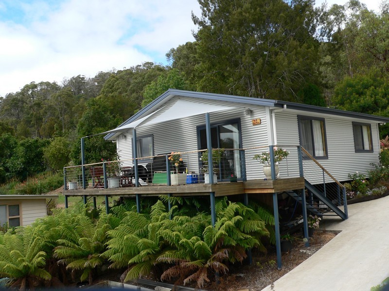 425 Rosevears Drive, Lanena TAS 7275