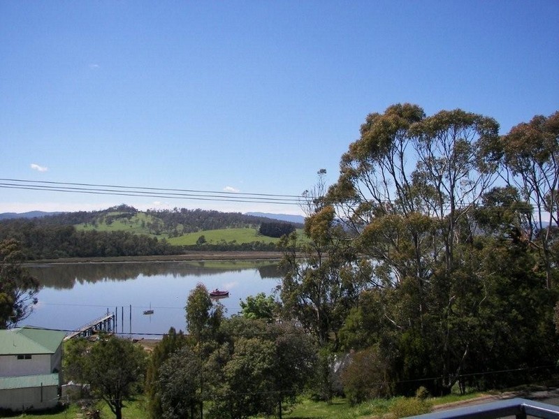 425 Rosevears Drive, Lanena TAS 7275