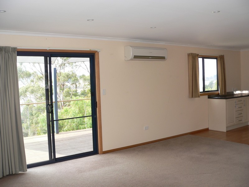 425 Rosevears Drive, Lanena TAS 7275