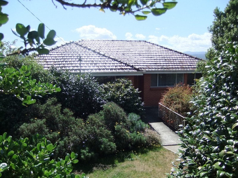 16 Rannoch Avenue, Riverside TAS 7250