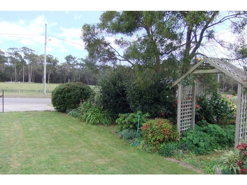 2 Adley Court, Beauty Point TAS 7270