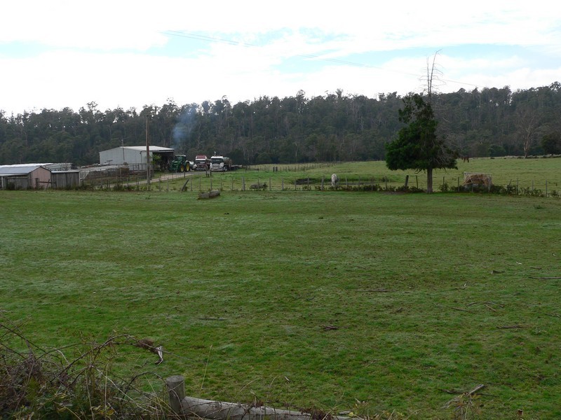 2494 West Tamar Highway, Exeter TAS 7275