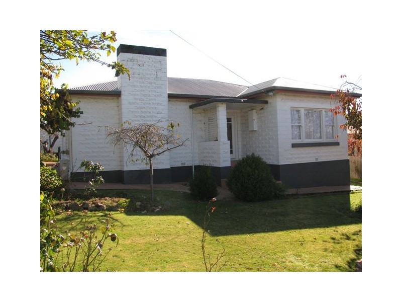 6 Bernard Street, Beaconsfield TAS 7270