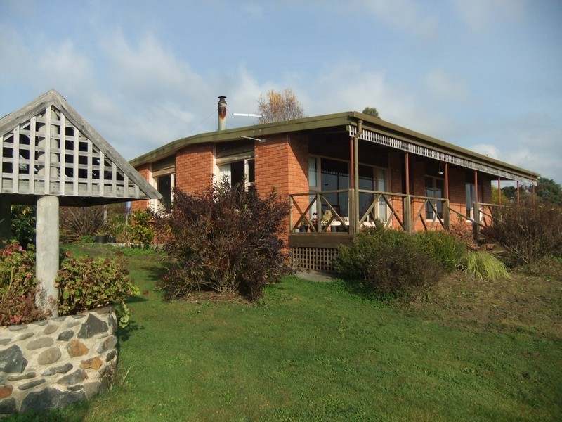 399 Loop Road, Glengarry TAS 7275