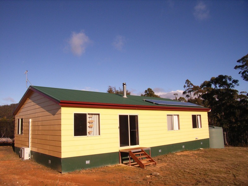 149 Ginns Road, Birralee TAS 7303