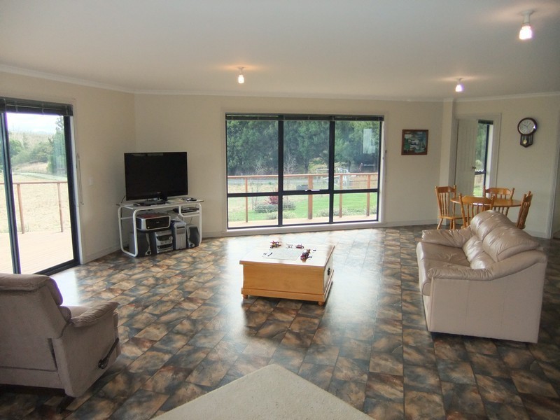 9 McBains Road, Glengarry TAS 7275