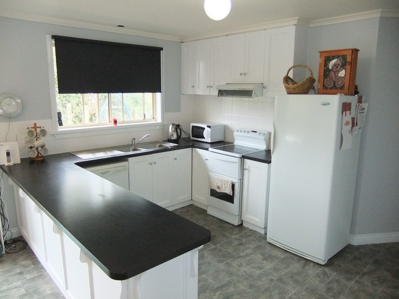 17 Camms Road, Kayena TAS 7270