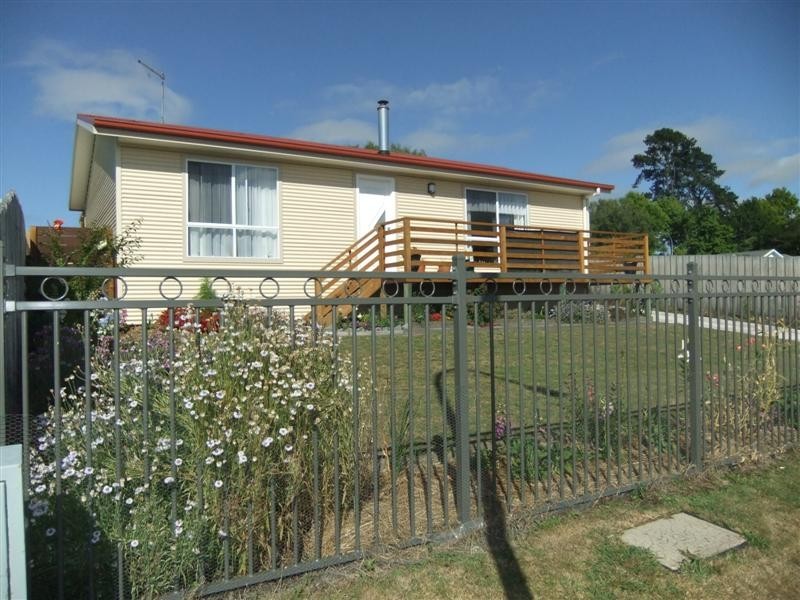 4 Lauren Court, Exeter TAS 7275