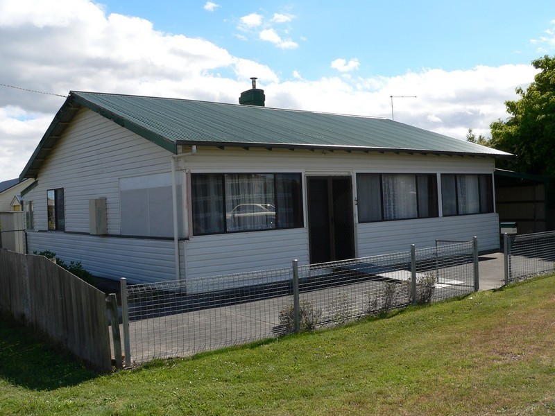 244 Flinders Street, Beauty Point TAS 7270