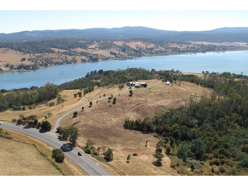 1824 West Tamar Highway, Rosevears TAS 7277